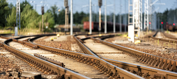 Bahnbau: Vermittlungsausschuss legt Einigungsvorschlag zum Bundesschienenausbaugesetz vor